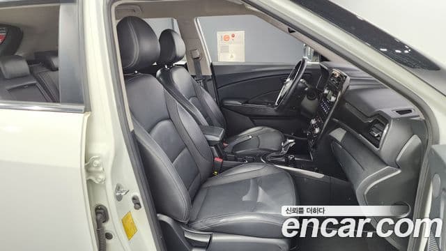 KG모빌리티(SsangYong) Berry New Tivoli V5, 2020 11