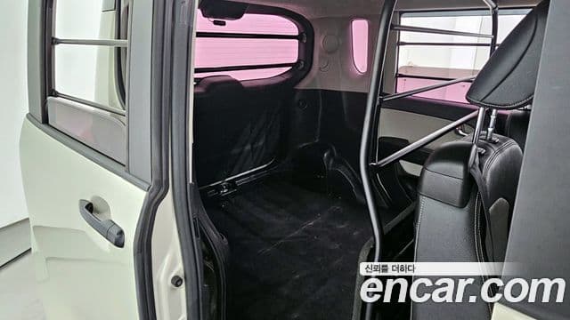 Kia The / новый New Ray Luxury Special, 2020 13