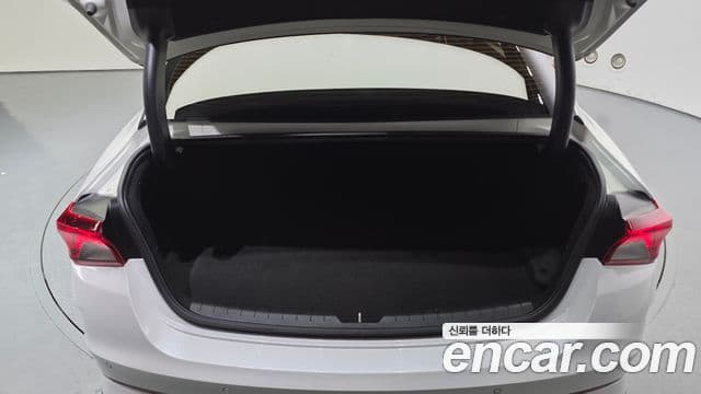 Kia K5 3세대 Standard, 2022 20