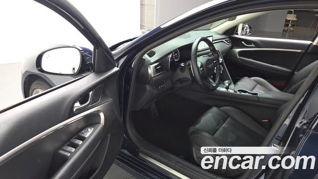 Genesis The / новый New G70, 2021 11