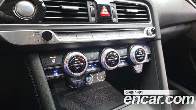 Genesis The / новый New G70, 2021 16