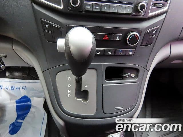 Hyundai Grand Starex Smart, 2016 11