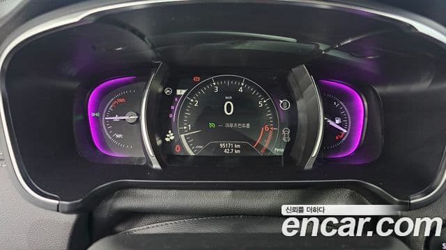 Renault Korea(Samsung) SM6 2.0 LPe LE (для людей с инвалидностью), 2019 8