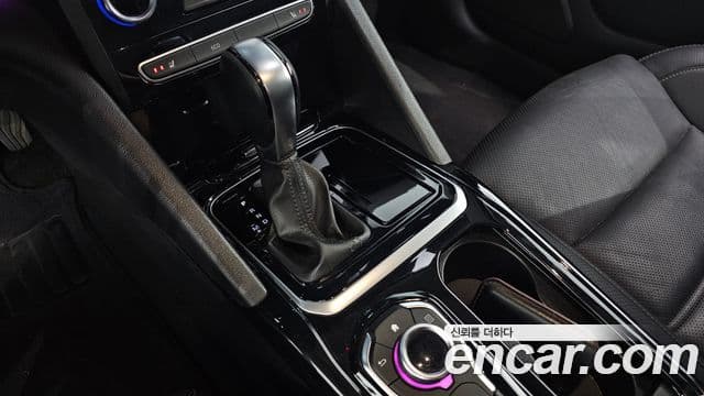 Renault Korea(Samsung) SM6 2.0 LPe LE (для людей с инвалидностью), 2019 9