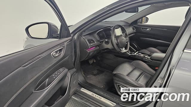 Renault Korea(Samsung) SM6 2.0 LPe LE (для людей с инвалидностью), 2019 10