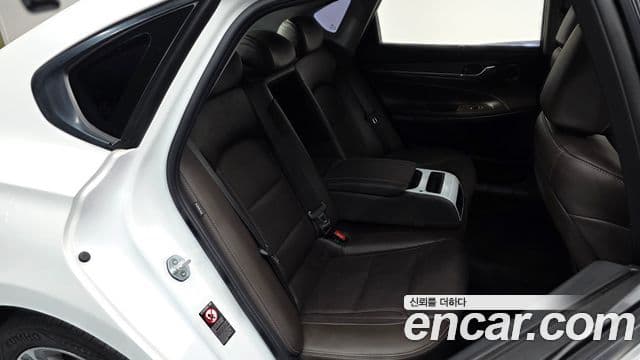 Hyundai Grandeur IG Exclusive, 2018 11