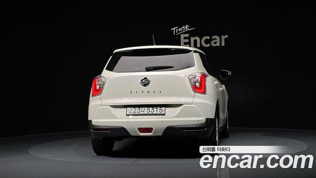 KG모빌리티(SsangYong) Tivoli VX 2WD, 2016 4