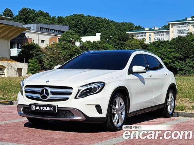 Mercedes-Benz GLA-класс X156 GLA200 CDI 2015