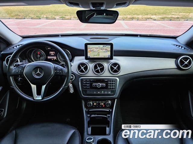 Mercedes-Benz GLA-класс X156 GLA200 CDI, 2015 7