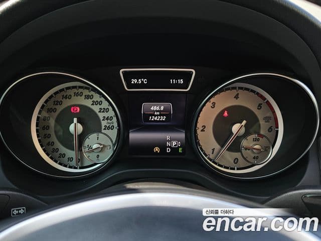 Mercedes-Benz GLA-класс X156 GLA200 CDI, 2015 8