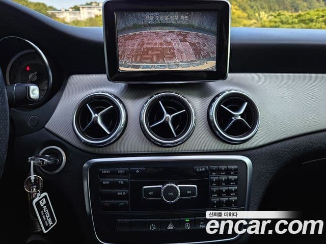 Mercedes-Benz GLA-класс X156 GLA200 CDI, 2015 14