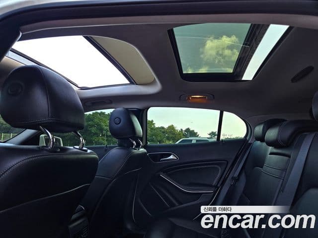 Mercedes-Benz GLA-класс X156 GLA200 CDI, 2015 15