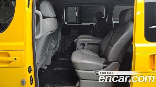 Hyundai Grand Starex детский перевозочный автомобиль, 2016 12