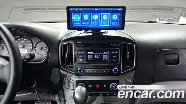 Hyundai Grand Starex детский перевозочный автомобиль, 2016 14