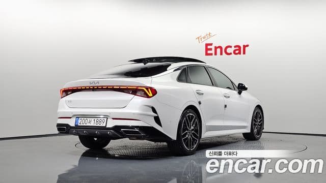 Kia K5 3세대 Signature, 2023 2