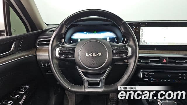 Kia K5 3세대 Signature, 2023 13