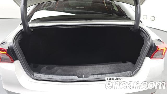 Kia K5 3세대 Signature, 2023 20