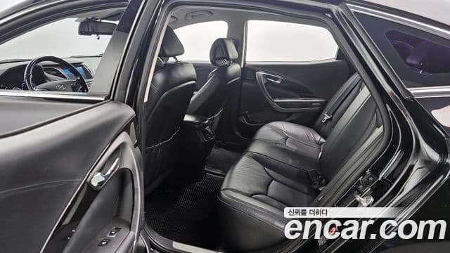 Hyundai Grandeur HG Premium, 2016 12