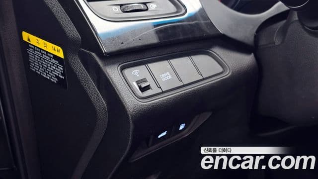 Hyundai Grandeur HG Premium, 2016 16