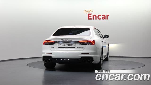 Maserati Quattroporte S Q4 3.0 V6 GranSport, 2018 4