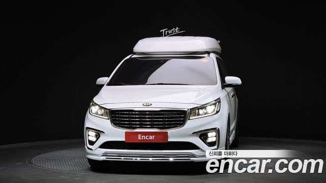 Kia The / новый New Carnival Noblesse Special, 2019 3