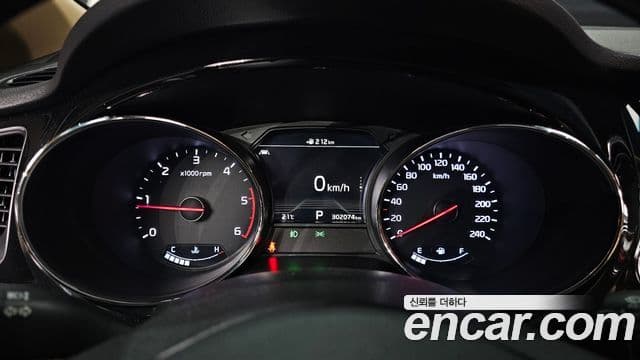 Kia The / новый New Carnival Noblesse Special, 2019 8