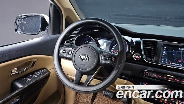 Kia The / новый New Carnival Noblesse Special, 2019 13