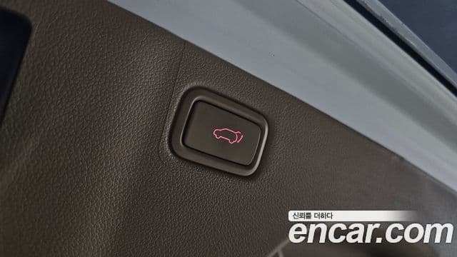 Kia The / новый New Carnival Noblesse Special, 2019 17