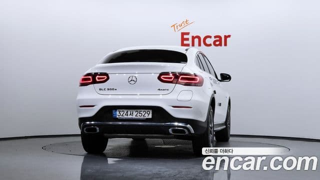 Mercedes-Benz GLC-класс X253 GLC300e 4MATIC купе, 2021 4