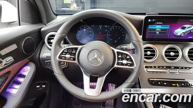 Mercedes-Benz GLC-класс X253 GLC300e 4MATIC купе, 2021 13