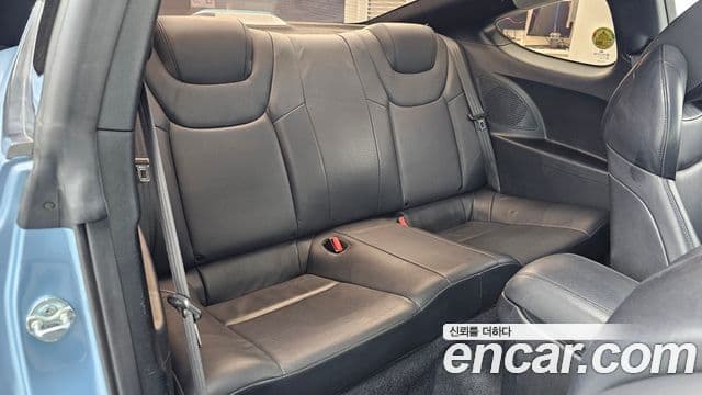 Hyundai Genesis купе 200 турбо P, 2011 12