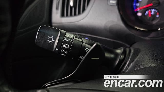 Hyundai Genesis купе 200 турбо P, 2011 18