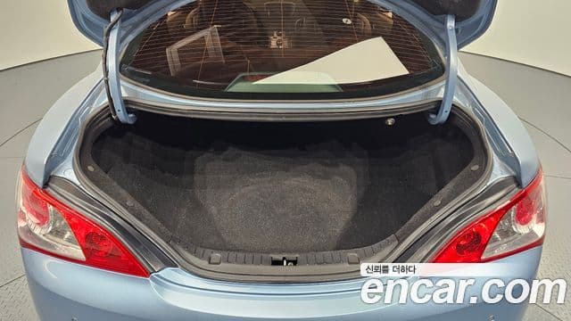 Hyundai Genesis купе 200 турбо P, 2011 20