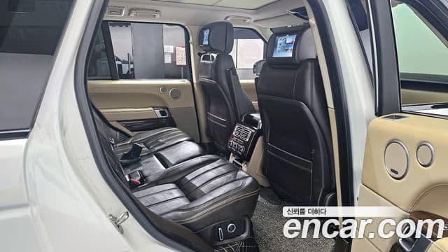 Land Rover Range Rover 4세대 4.4 SDV8 Vogue SE дизель, 2017 12