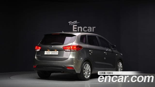 Kia All New Carens 2.0 LPi Trendy, 2016 2