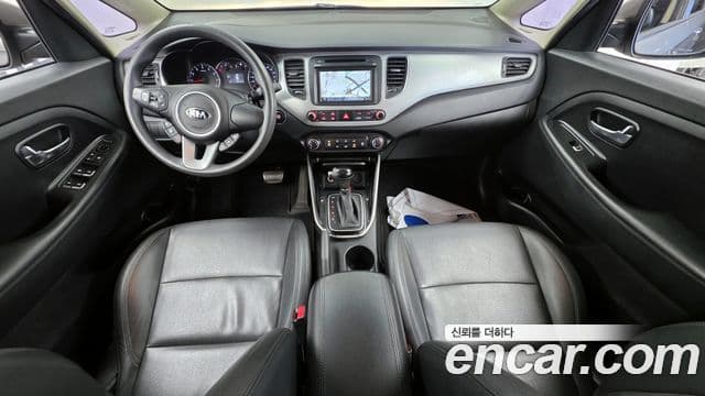 Kia All New Carens 2.0 LPi Trendy, 2016 7
