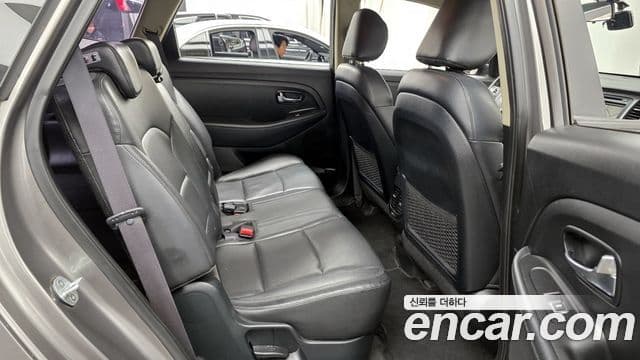 Kia All New Carens 2.0 LPi Trendy, 2016 12