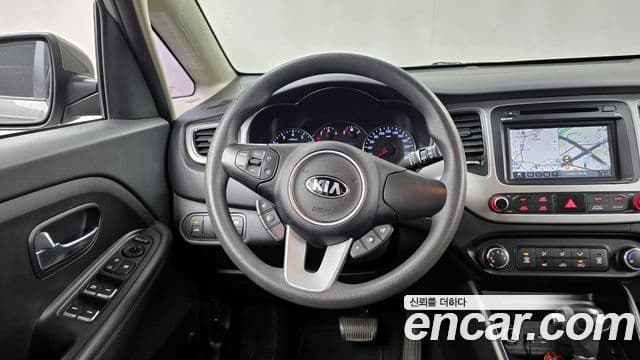 Kia All New Carens 2.0 LPi Trendy, 2016 13