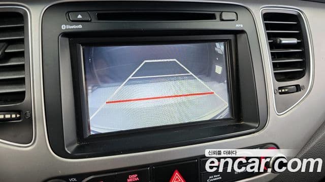 Kia All New Carens 2.0 LPi Trendy, 2016 15