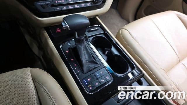 Kia All New Carnival Noblesse, 2017 9