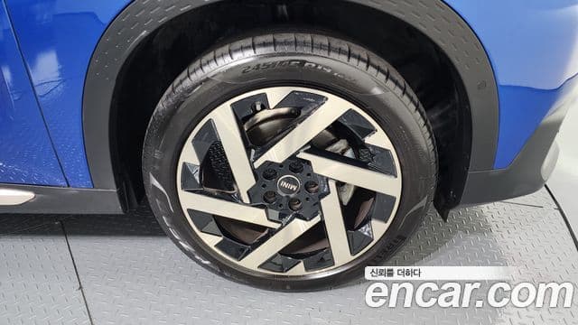 Mini Cooper S Countryman 3세대 ALL4 favored, 2024 все фото