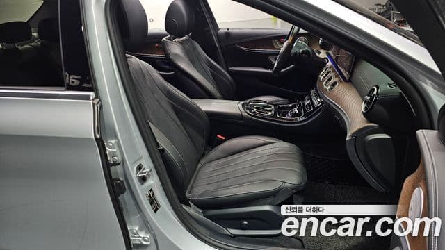 Mercedes-Benz E-класс W213 Exclusive, 2020 10