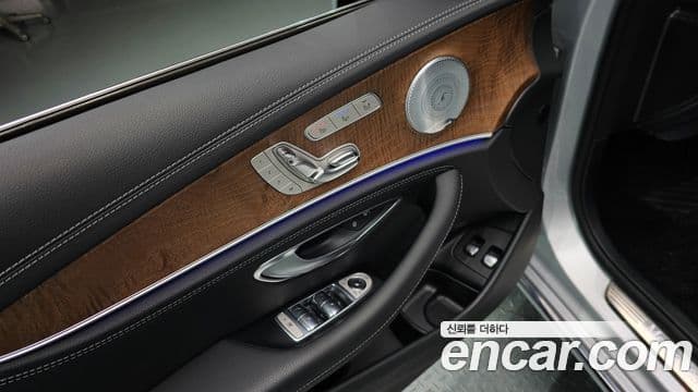 Mercedes-Benz E-класс W213 Exclusive, 2020 15