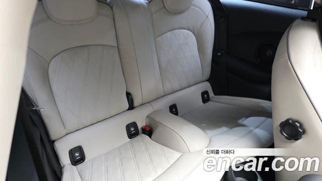 Mini Cooper S 3세대, 2023 12