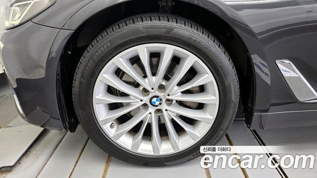 BMW 5시리즈 (G30) Luxury, 2021 все фото