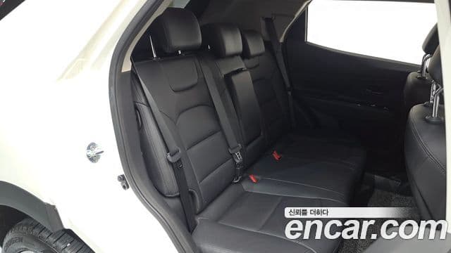 KG모빌리티(SsangYong) Beautiful Korando Plus, 2021 12