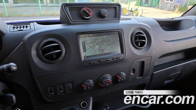 Renault Korea(Samsung) Master 13인승, 2019 14