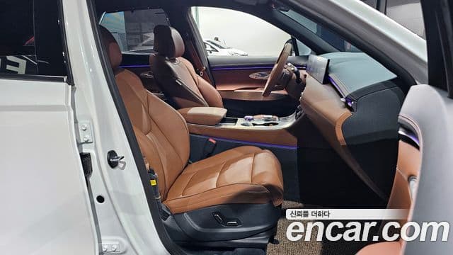 Genesis GV70, 2025 10