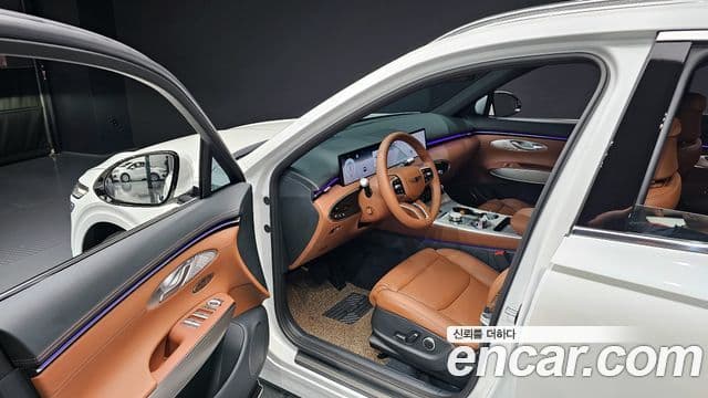 Genesis GV70, 2025 11