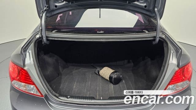 Hyundai Accent(новый кузов / новое поколение) Modern, 2014 20